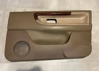 Boczki drzwi Volvo 960/V90 tapicerka drewno orzechowe beżowe Boczki drzwi Volvo 960/V90 tapicerka drewno orzechowe beżowe