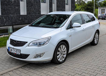 Opel Astra J 1,7CDTI 2011 r.