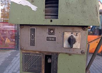 wiertarka stołowa Flott na postumencie