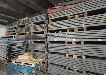 Dexion trawers 275cm na regał magazynowy paletowy rama H600cm warsztat