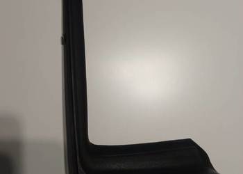 Prawe zakończenie podszybia Toyota Yaris III