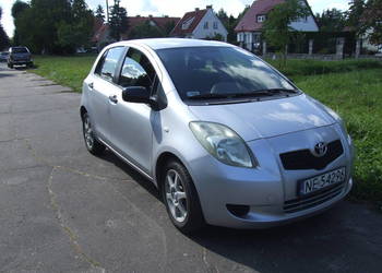 Toyota Yaris 1,3 , 2007 Przebieg 148 000 km, Salon