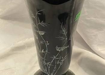 Wazon lakowy z inkrustacją masą perłową – motyw bambusa i ptaków