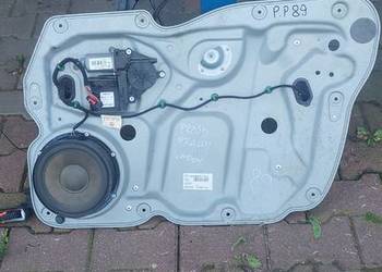 Podnośnik szyby prawy przód VW CADDY III  2K1837752BS