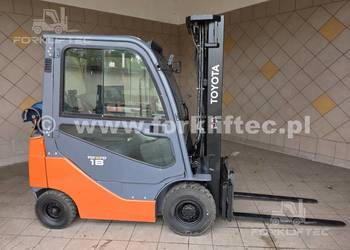 Wózek Widłowy TOYOTA 8FGF18 , Kabina, Triplex TOYOTA 8FG18 , widlak LINDE
