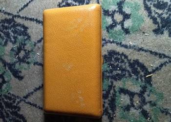 Stary zegar i radio CIECH.