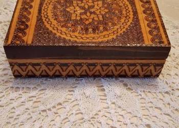 Szkatułka drewniana