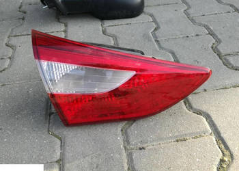 HYUNDAI I30 2015 LAMPA W KLAPE TYŁ