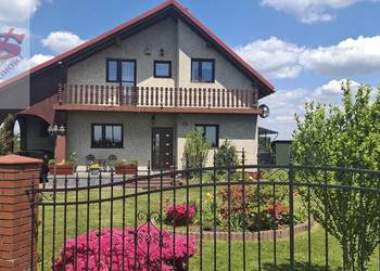 Dom jednorodzinny wyposażony, gotowy do zamieszkania