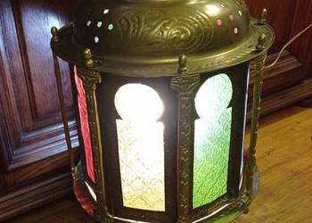 Mosiężna lampa witrażowa