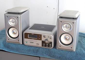 Wieża JGC CD USB mp-3 kolumny. sprawna. DOSTAWA
