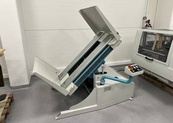 Obracarka palet papieru Manfred Rachner R 800 P