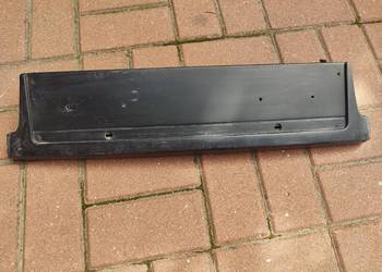 BMW E38 zderzak ramka tablicy rejestracyjnej rejestracji