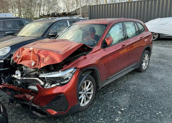 BMW X1 1,5i 136KM 118i Advantage sDrive18i PALI JEŻDZI II (F48) (2015-)