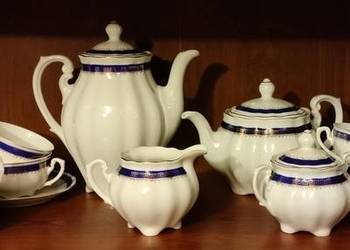 Zestaw porcelanowy firmy Ćmielów