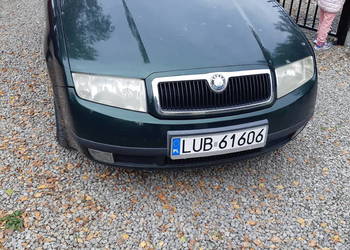 Sprzedam  fabie 2000r,bananowa tapicerka Sprzedam  fabie 2000r,bananowa tapicerka