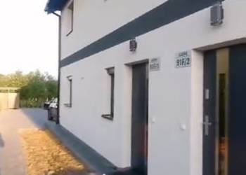 Bezczynszowy Nowy Apartament 3 Pokoje +Klima + Strych Prywatny Parking