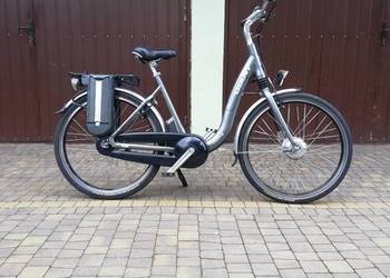 Rower elektryczny Giant Twist na 2 baterie