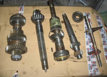 Deutz dx 90 skrzynia biegów częsci