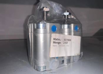 Siłownik kompaktowy j. działania AEVU-32-25-A-P-A (157000), Festo