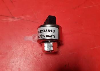 84233818 Przełącznik ciśnieniowy klimatyzacji CNH