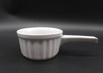 Porcelanowy tygielek / dipówka do sosów