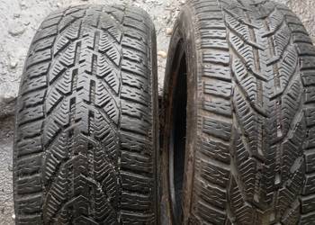 Opony zimowe 2stuki 215/55R16