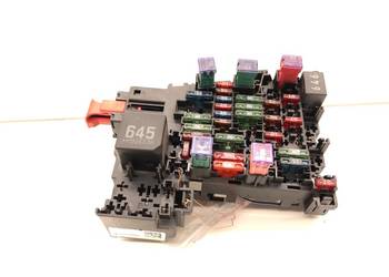 SKRZYNKA BEZPIECZNIKÓW MAN TGE Bus 2.0 177KM MODUŁ