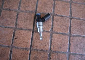 WTRYSKIWACZ WTRYSK AUDI A4 B6 2.0 FSI 06D906036B