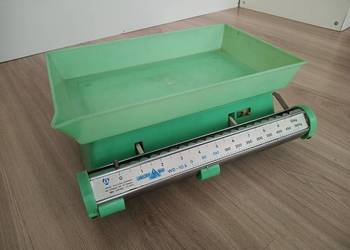 Waga kuchenna WD-10A Lubelskie Fabryki Wag zielona miętowa PRL