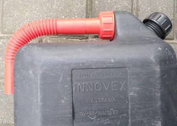 Karnistry plastykowe 5 litrów i 10 litrów