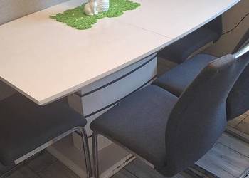 Krzesła do jadalni, salonu - 5 sztuk, cena za sztukę 60zł