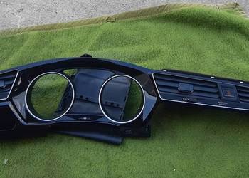 5TB858415A VW Touran III 5T Obudowa kratki nawiewu dekor