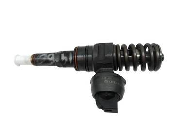 POMPOWTRYSKIWACZ 038130073AJ  VW Volkswagen Polo IV (2002-2008)