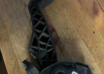 Potencjometr gazu citroen peugeot