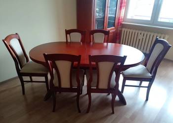 Sprzedam stół, z  krzesłami