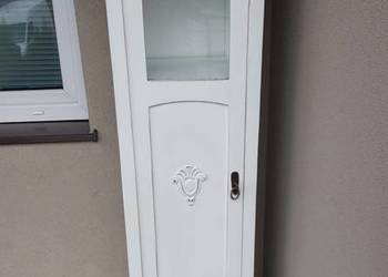 Stary międzywojenny słupek biały przecierany shabby szafka bieliźniark F149