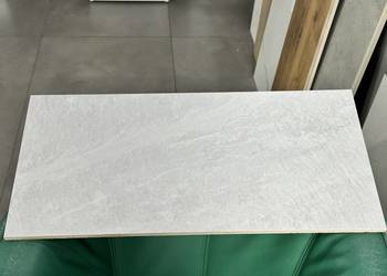Płytka gres G302 WHITE NERTHUS 29x59,3, grubość 10 mm, gat. I, struktura