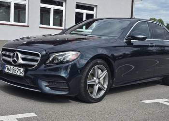 Mercedes E 300 4-MATIC 2017 rok