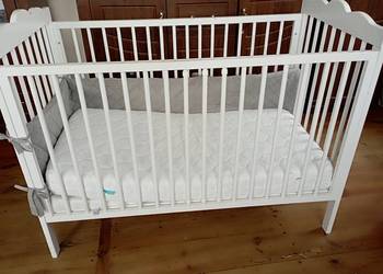 Oddam łóżeczko dziecięce