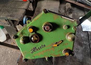 Skrzynia olejowa siewnika hassia