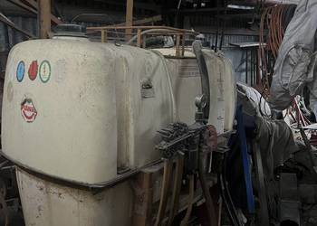 Opryskiwacz 600l 15m