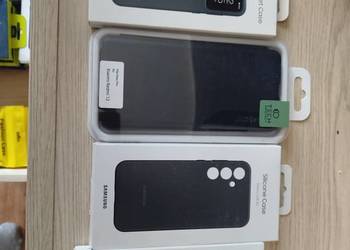 Etui na telefony
