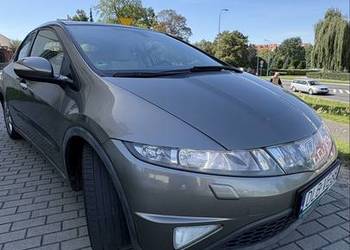 Honda civic 1.8 ivtec najbogatsze wyposażenie pierwszy właściciel prywatnie