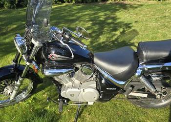 Suzuki Intruder 125