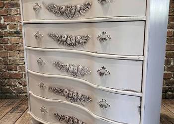 Komoda drewniana w stylu francuskim