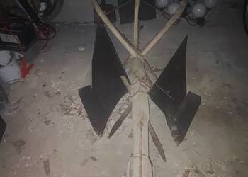 Pług konny dwustronny