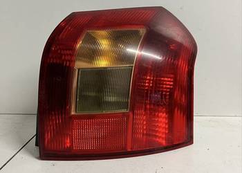 Toyota Corolla e12 hb lampa prawa tył tylna