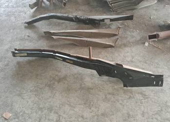 Mercedes 190 SL prawa podłużnicą kompletna nowe produkt oryginalny MB.