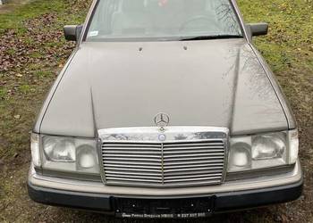 Mercedes 124 uszkodzony